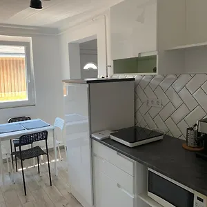 Amira Apartman Apartament