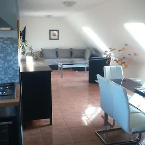 https://solid-apartmans.inbudapesthotels.com